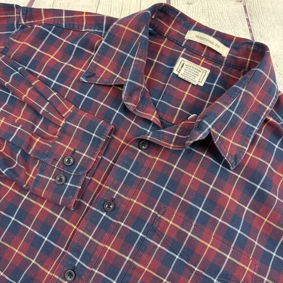 LL Bean Mens Large Flannel Shirt Blue and Red Plaid Button Down Traditional Fit - Picture 1 of 10